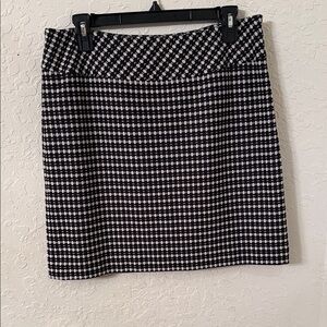 LOFT Black and White Dot-Print Pencil Skirt